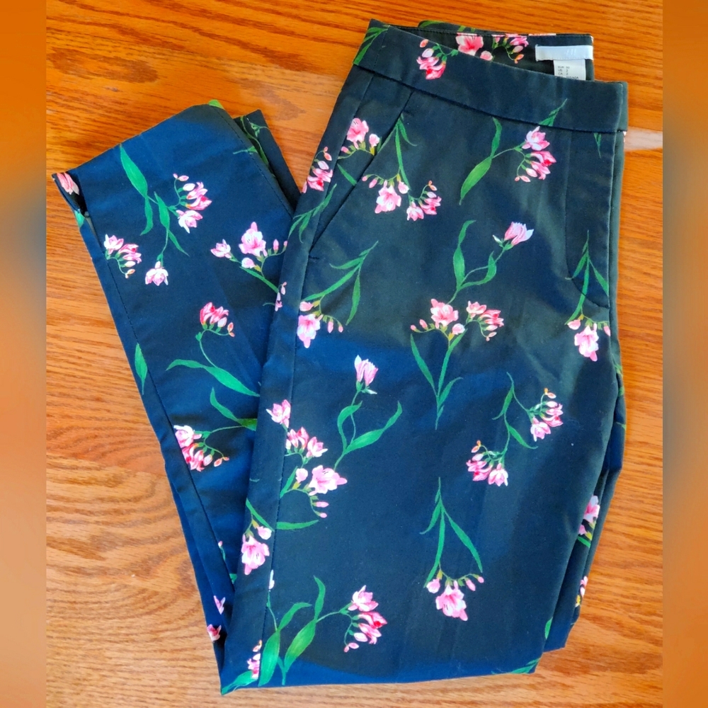 ❤️‍🔥Floral Pants with Pockets NWOT